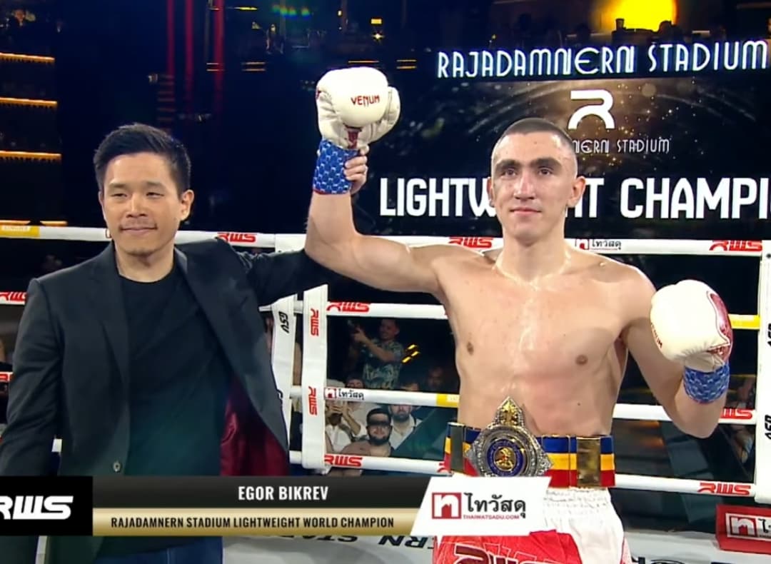 Egor Bikrev conquista cinturão do Rajadamnern em apenas 48 segundos