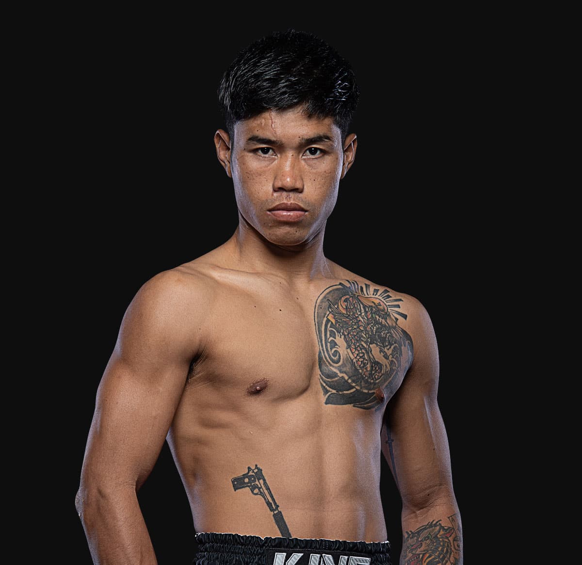 Lutador do ONE Lumpinee é agredido no trânsito em Chiang Mai; suspeitos se entregam à polícia