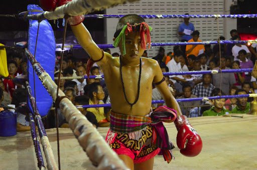 A origem do Pakama e seu uso no Muaythai