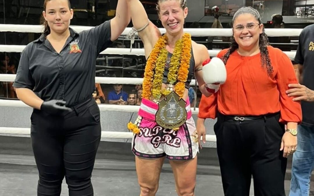 Ana Proost conquista o cinturão e se torna a nova campeã do Portuários Stadium
